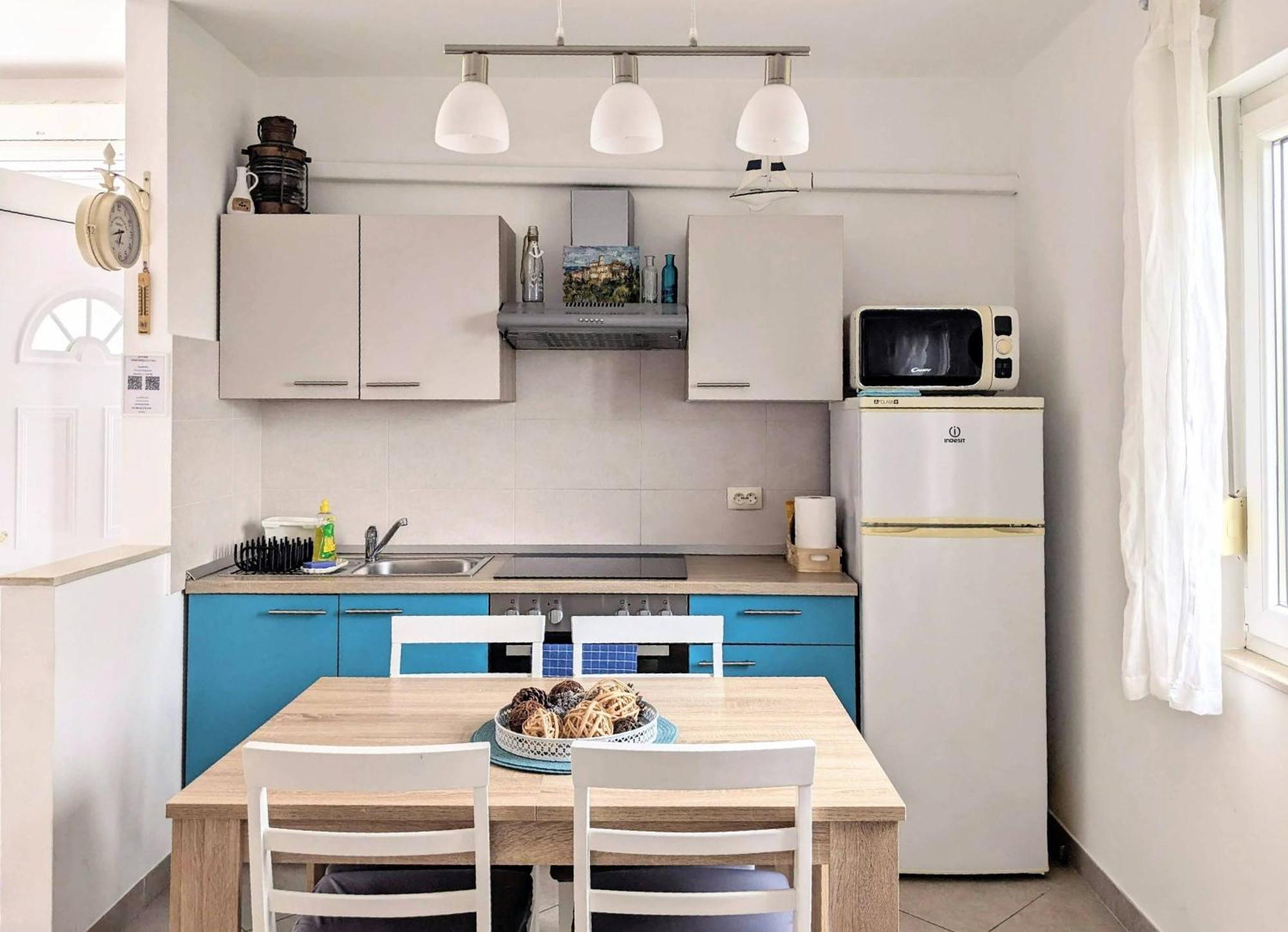 Apartment Sea Garden Ичичи Экстерьер фото