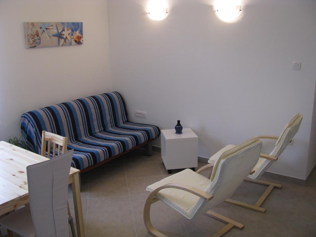 Apartment Sea Garden Ичичи Экстерьер фото